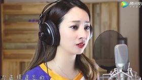 抖音网红杨咩咩ya吃瓜视频,揭秘娱乐圈幕后故事