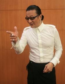 娱乐大爆料谢贤是谁,娱乐大爆料中的风云人物
