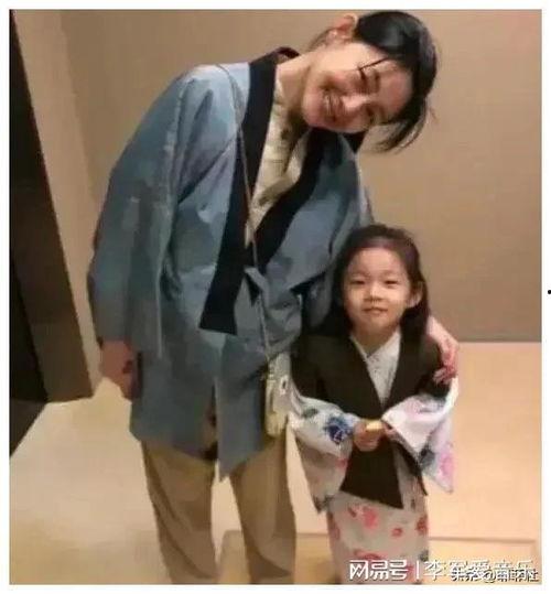 资本娱乐圈吃瓜爆料,揭秘幕后真相与热点事件 第3张 资本娱乐圈吃瓜爆料,揭秘幕后真相与热点事件 第3张