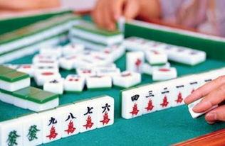 新闻爆料公职人员打麻将,引发公众关注与热议