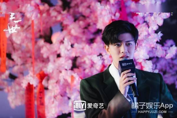 娱乐圈爆料白鹿任嘉伦,娱乐圈的甜蜜邂逅 第3张 娱乐圈爆料白鹿任嘉伦,娱乐圈的甜蜜邂逅 第3张