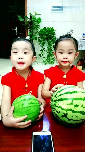 吃瓜小妈免费全集,揭秘娱乐圈背后的秘密与真相 第2张 吃瓜小妈免费全集,揭秘娱乐圈背后的秘密与真相 第2张