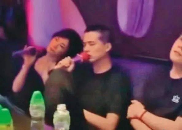 甄妮爆料王菲谢霆锋视频,一段不为人知的情感纠葛