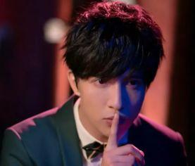 薛之谦娱乐主播吃瓜,吃瓜现场笑料百出  第2张