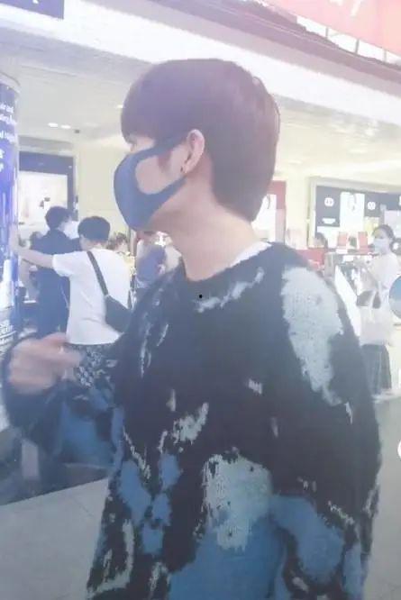 吃瓜网红张欣尧图片,网红风采尽显  第2张