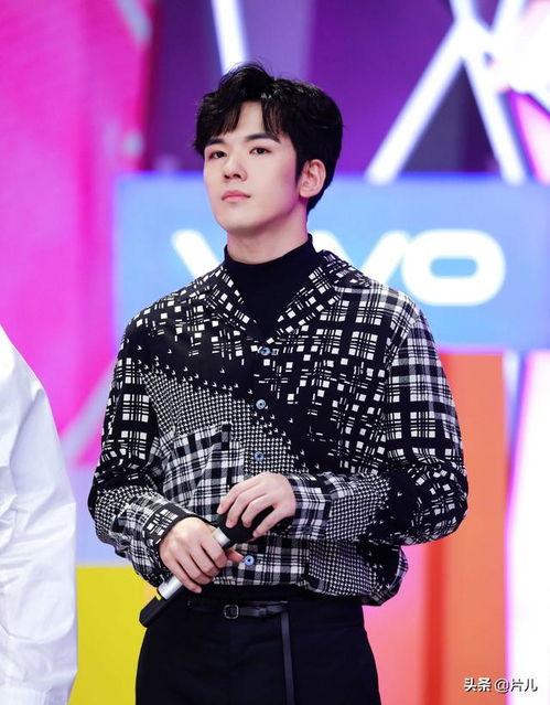 娱乐圈爆料郑云,揭秘其背后的故事与争议  第3张