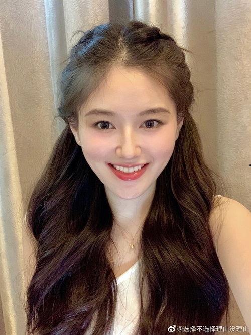 网红吃瓜成人网站,揭秘网红吃瓜背后的成人网站真相  第3张