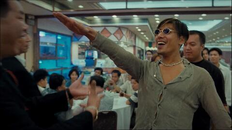 乌鸦爆料炮哥视频播放,揭秘幕后真相  第3张