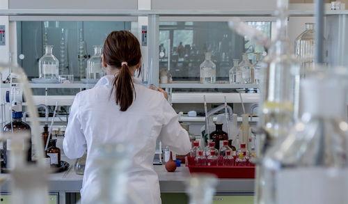 医生爆料病毒视频真实吗,真相还是谣言？