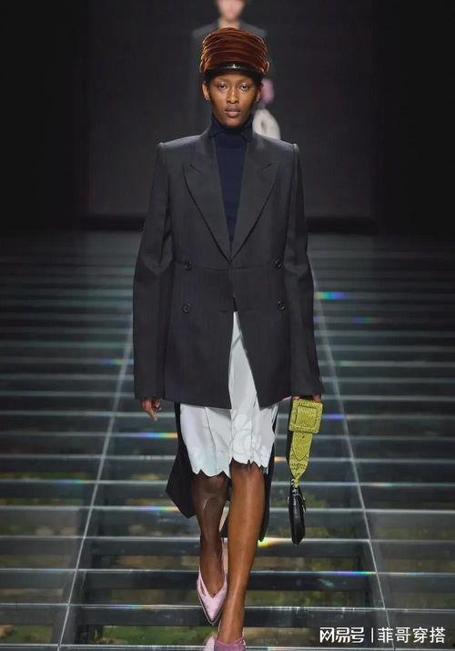 prada最新爆料,揭秘2024春夏系列设计灵感与独家细节  第2张