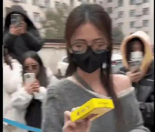 网红吃瓜八卦视频,八卦视频背后的真相与笑料  第2张